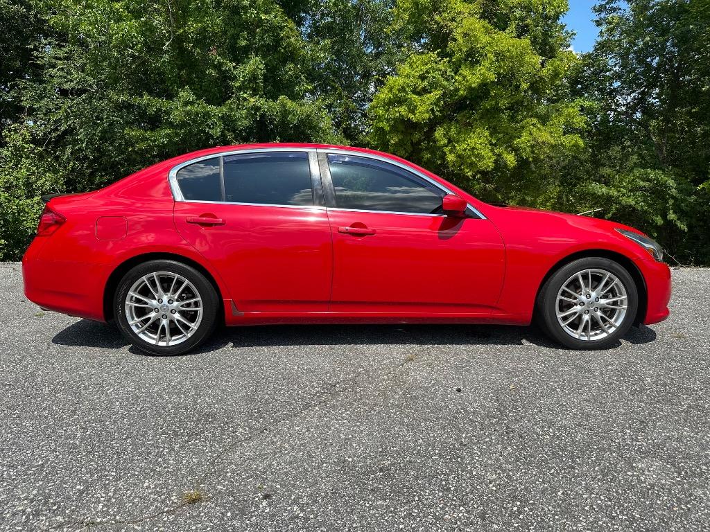 2011 INFINITI G Sedan 37 Journey