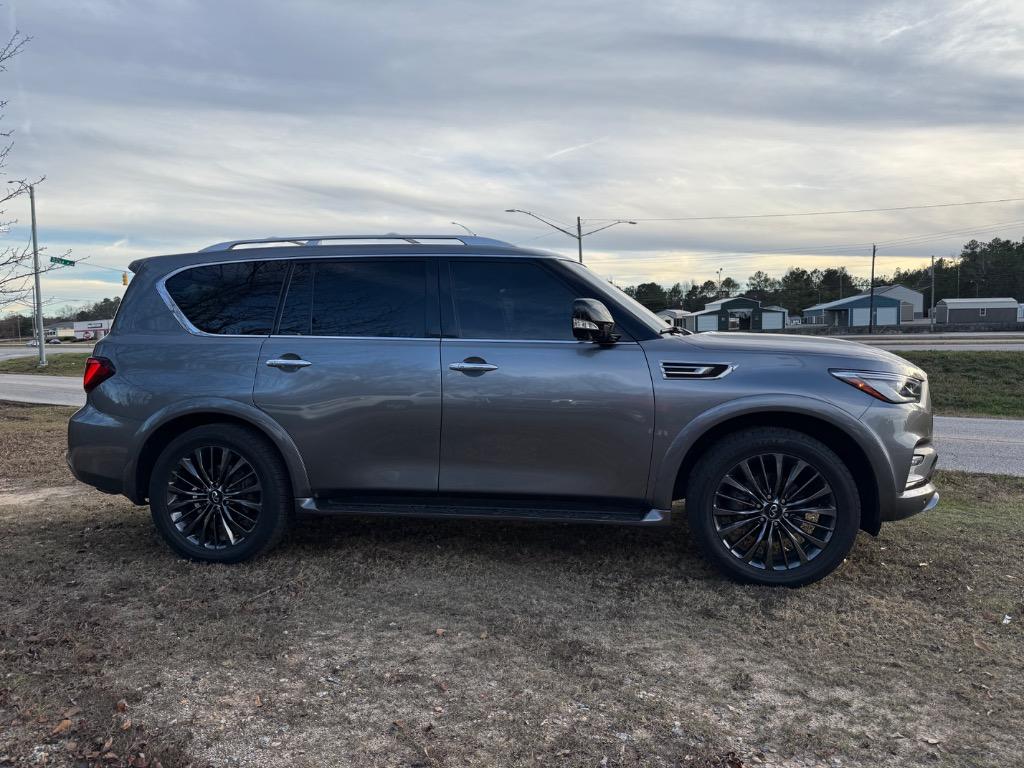 2021 INFINITI QX80 PREMIUM SELECT 4WD's photo